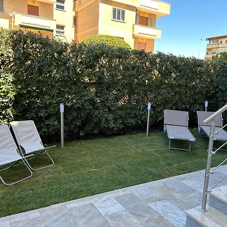 Lambruschini A * فيوميتشينو