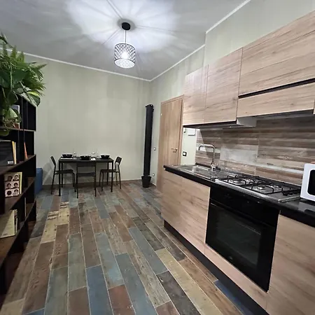 Lambruschini A شقة *